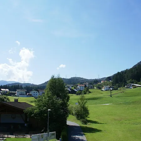 Inn Hirschen 2*