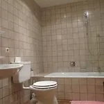 Hirschen Han/Misafirhane 2*