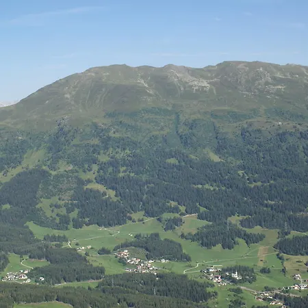 אורחן Hirschen 2*